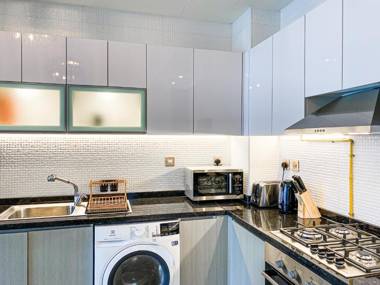 The Prive Hospitality - Bayz by Danube