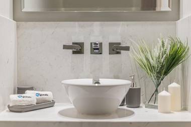 Luxury flat with super palm views!	