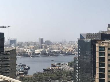 Pearl Park Deluxe Hotel Apartment