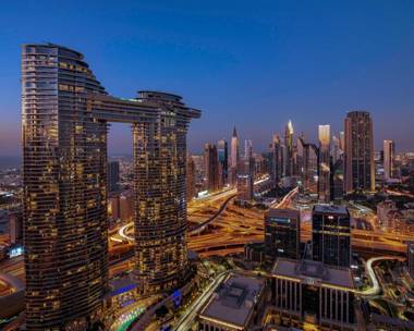 FIRST CLASS  3BR  DUBAI SKYLINE & SEA view