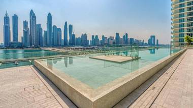 FAM Living - Sunrise Bay Towers - Seafront