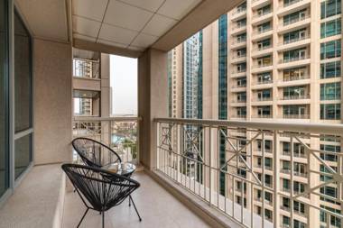 Central 1BDR near Burj Khalifa in Downtown