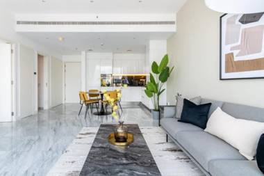 Business Bay 1BDR newly furnished in the Pad