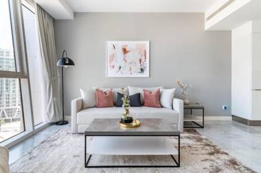 Modern tower peaceful 1BDR in Business Bay