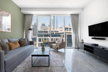 Modern 1BDR in Business Bay with pool access