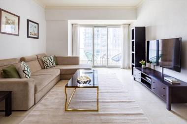 Unique & Spacious 2BR Apartment In Dubai Marina