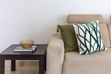 Unique & Spacious 2BR Apartment In Dubai Marina