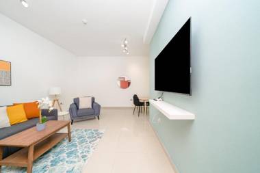 ALH Vacay - One Bedroom in Marina Pinnacle