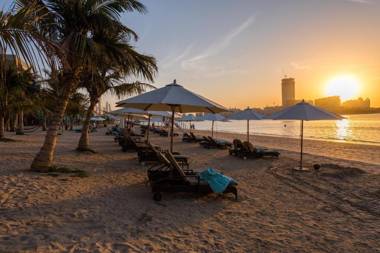 Eden's Dubai - Dream Palm Residences