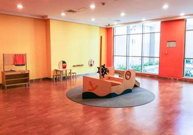 Nasma Luxury Stays - BLVD Central Podium