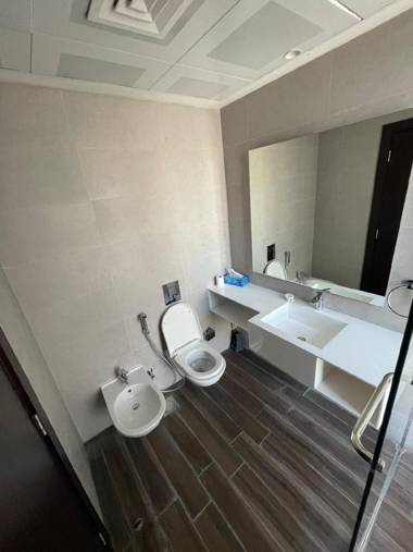 Best TownHouse on JCV 4 bedrooms
