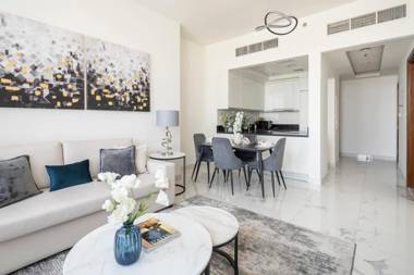 Deluxe 2BR Apartment in Business Bay!