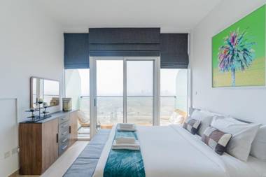 LUXFolio Retreats - Bloom Towers