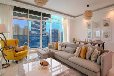 Charming Apartment with Marina and Dubai Eye views