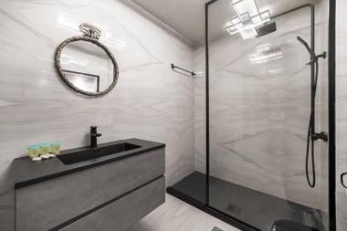 HiGuests - Luxury Apartment 10' walking to Dubai Harbor