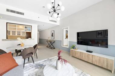 Burj Khalifa walking distance 1BDR in Downtown