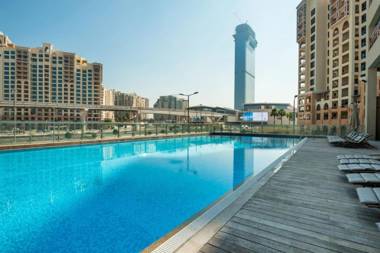 Glowing Studio With Sea View Near Burj Al Arab