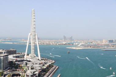 Magical Apt with Breathtaking Aerial Marina Views