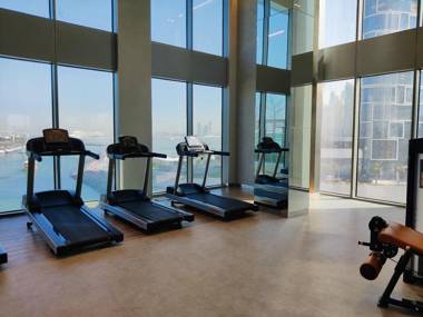 Magical Apt with Breathtaking Aerial Marina Views