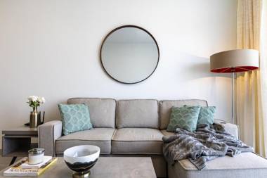 Park Gate A 1 BDR Apartment World Trade Cent