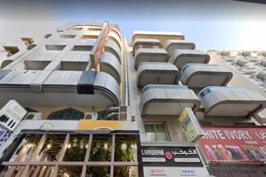 OYO 945 Dream Touch Hotel