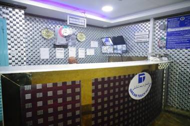 OYO 945 Dream Touch Hotel
