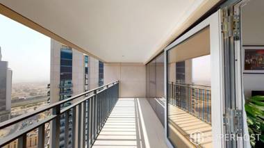 Unique and Stylish 1BR with Canal and Sea View