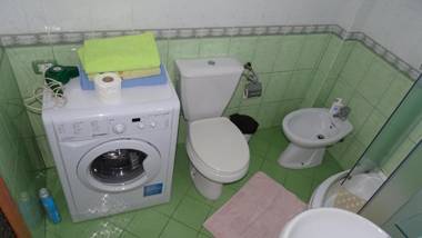 Central Apartments Shoshi