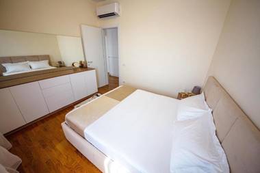 Central Green Terrace Apartment