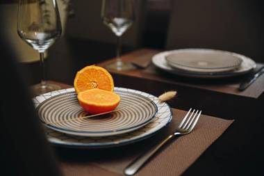 Cozy Apartment - Your home away from home!