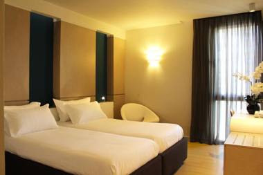 Lake Drive Rooms&Apartments