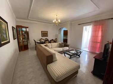 Modern and classic 2-bedroom unit apt. in Tirana