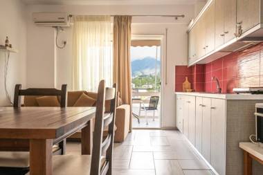 Sea Apartments Himare
