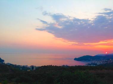 ELÉA Guesthouse himare