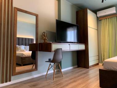 Bluetique Apartments Himara