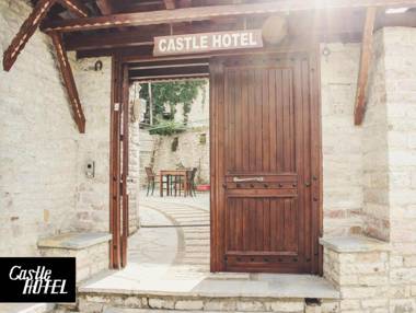 Castle Hotel