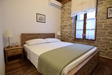 Hotel 4 Rooms Gjirokastra