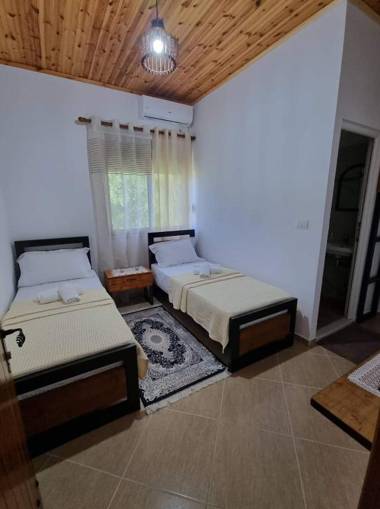 B Vishe Guest House