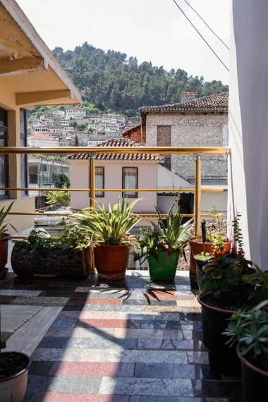 Çuçi B&B