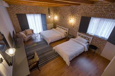 Barba Boutique Hotel