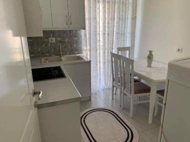 Apartament Oresti