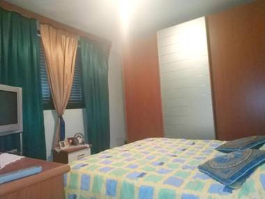 One bedroom appartement at Durres 50 m away from the beach with sea view and furnished balcony