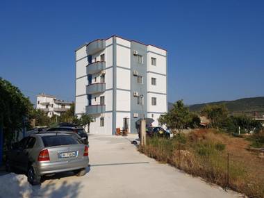Alinani Apartments