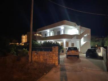 Violeta apartments white 2 bedrooms