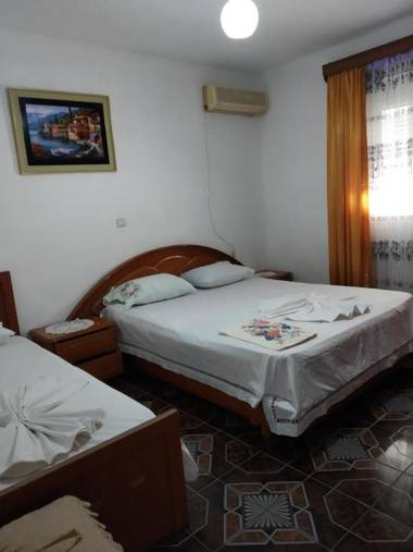 Villa**** Madia&Avniu