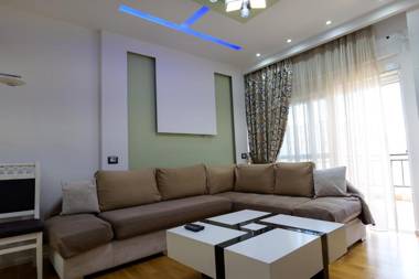 A luxury 3-bedrooms apartment Sarande 21