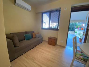 Saranda Beach Apartment