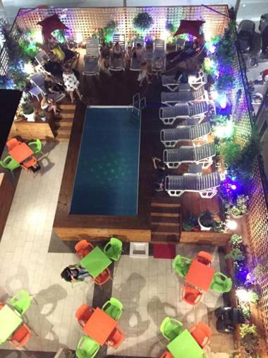 Sunrise Hotel Cameria