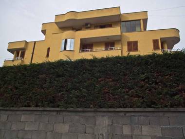 Apartments Vila"Çala"