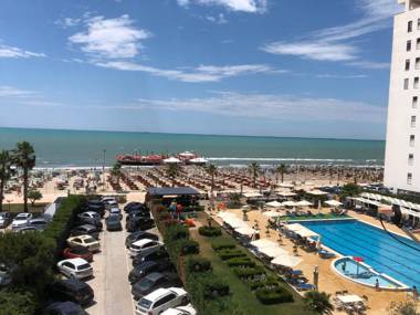 Apartments Ermest Kavaje Rock